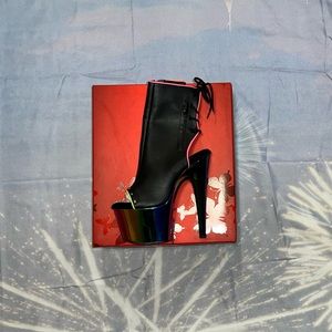 NEW Pleaser UV faux leather rainbow chrome platform booties